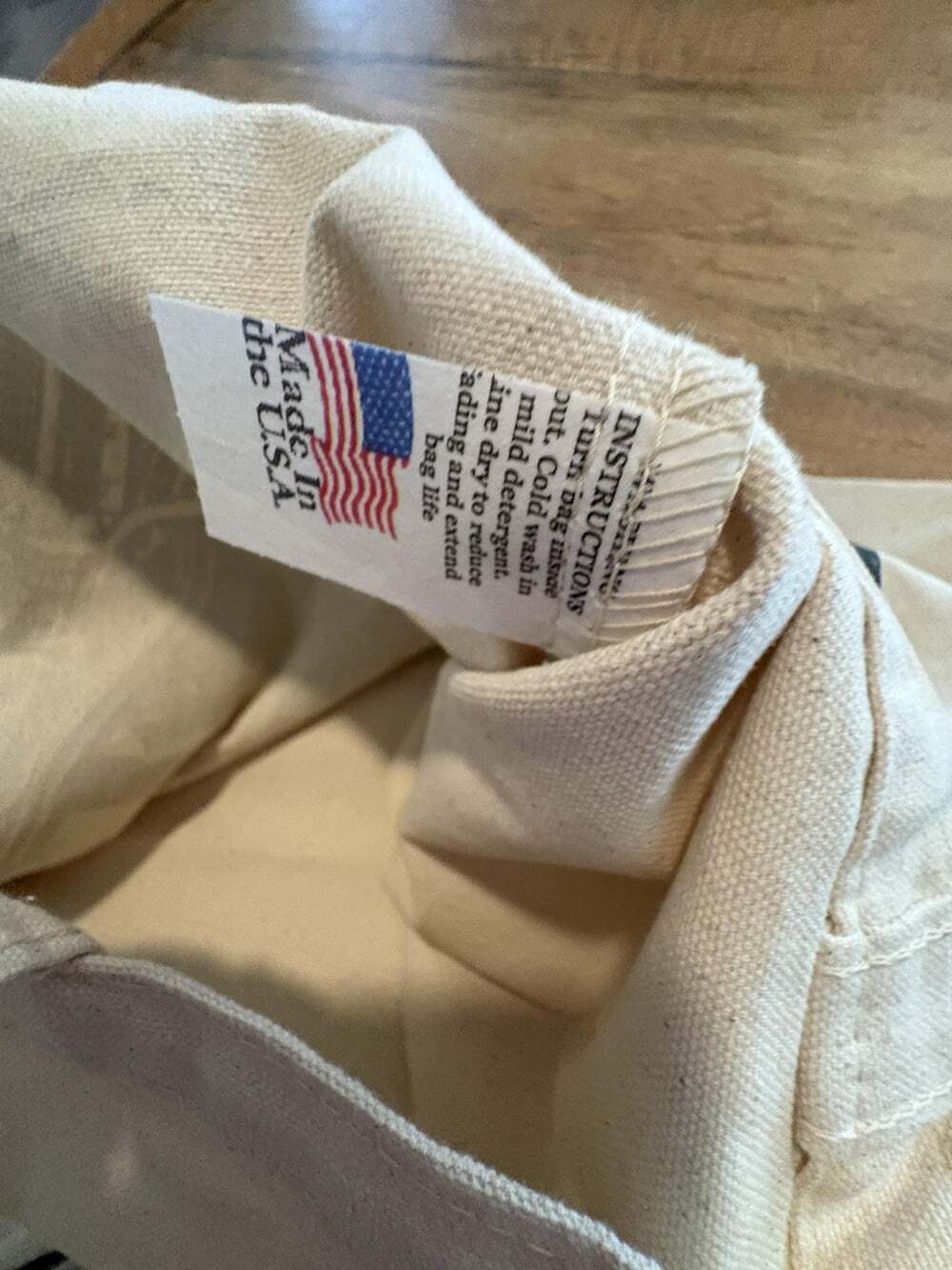 Gibbs Smith Tote Bag Womens Medium Beige Canvas Typewriter Quote Margaret Atwood - Picture 6 of 6
